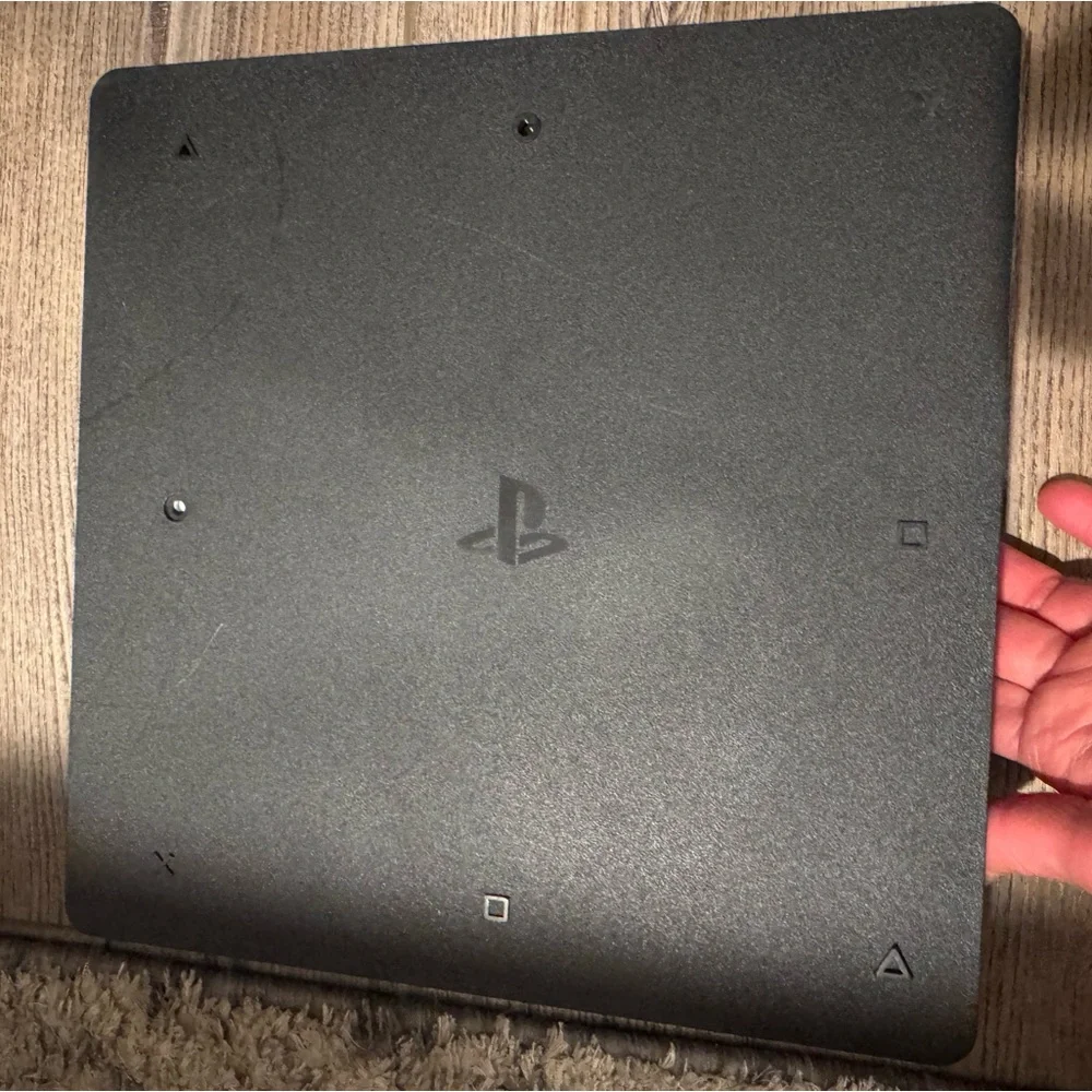 Sony PlayStation 4